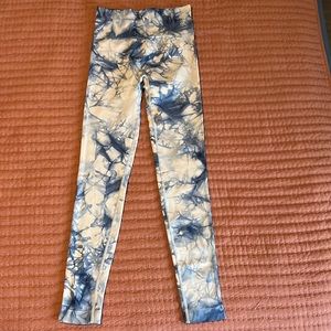 Blue marble leggings
